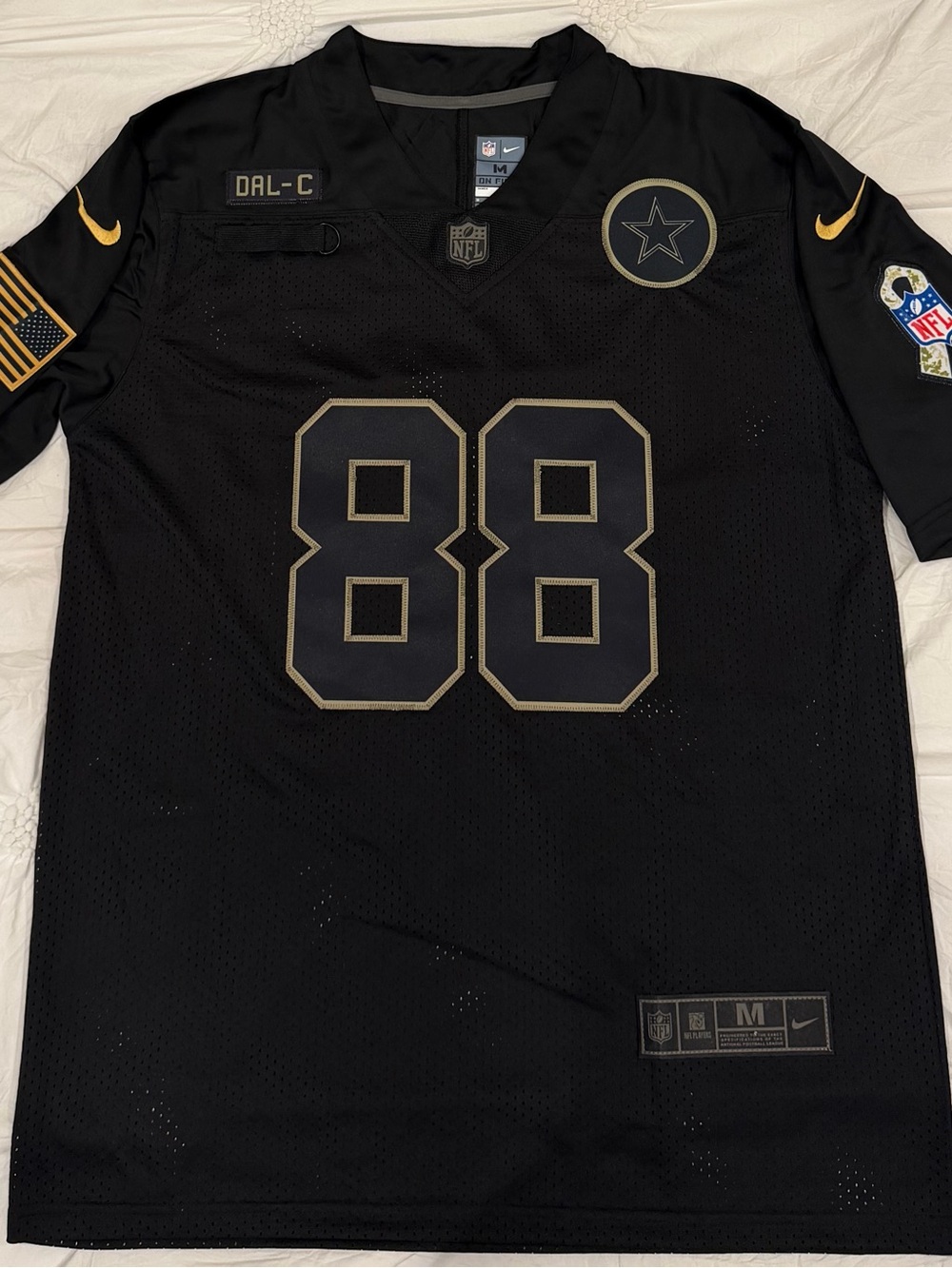 Nike Men's Black and Gold Dallas Cowboys CeDee Lamb #88 NFL Jersey Size M